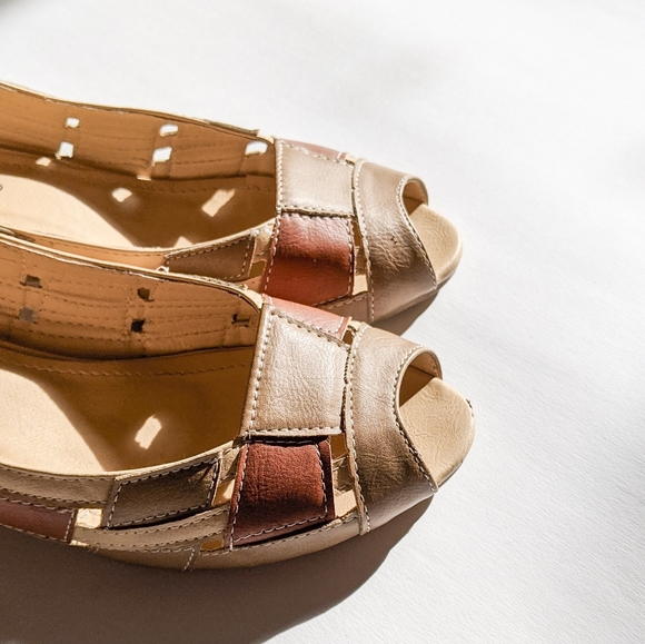 Bellasiba Italia Heels - Picture 5 of 5